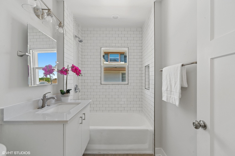 Farmhouse guest bath